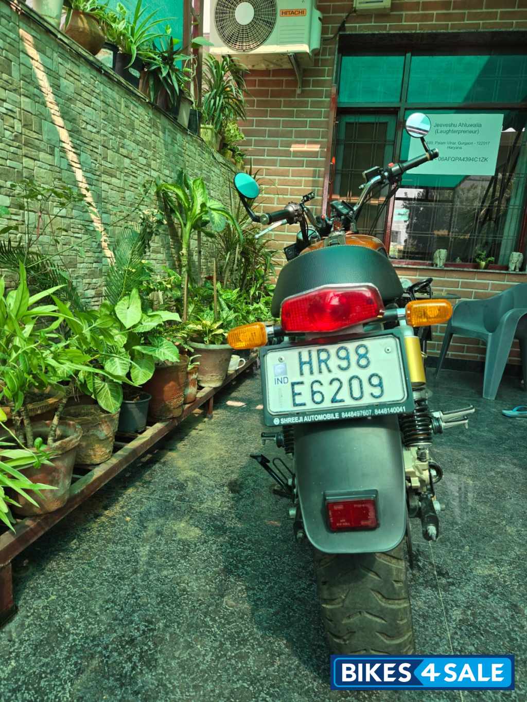 Orange Crush Royal Enfield Interceptor 650 Twin