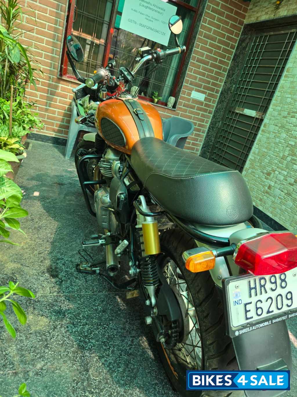 Orange Crush Royal Enfield Interceptor 650 Twin