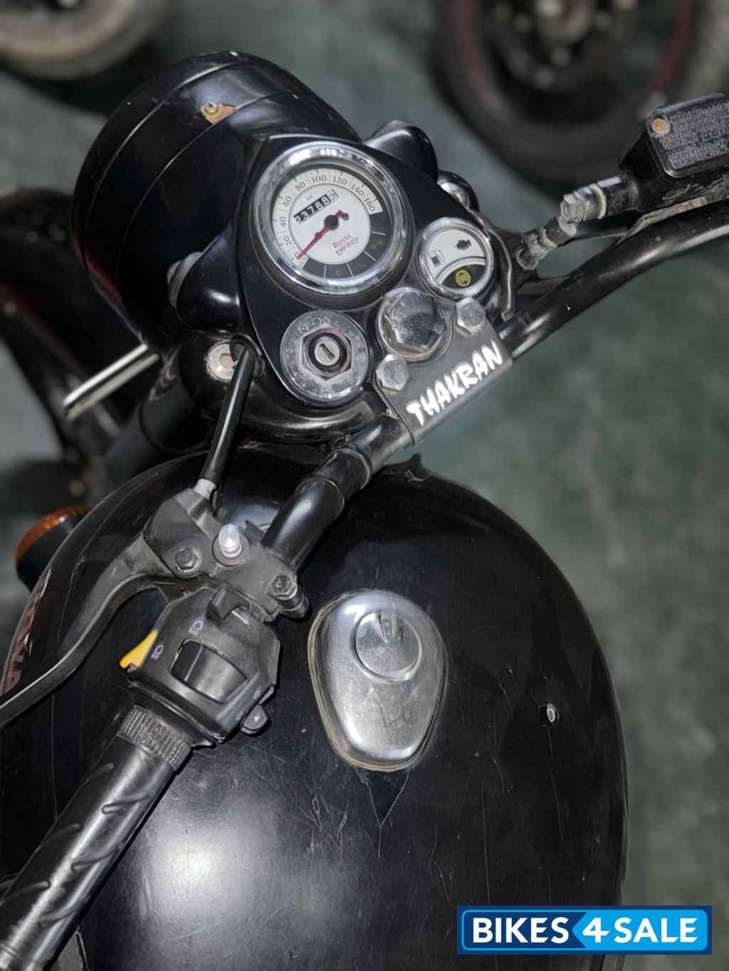 Black Royal Enfield Classic 500 Tribute Black