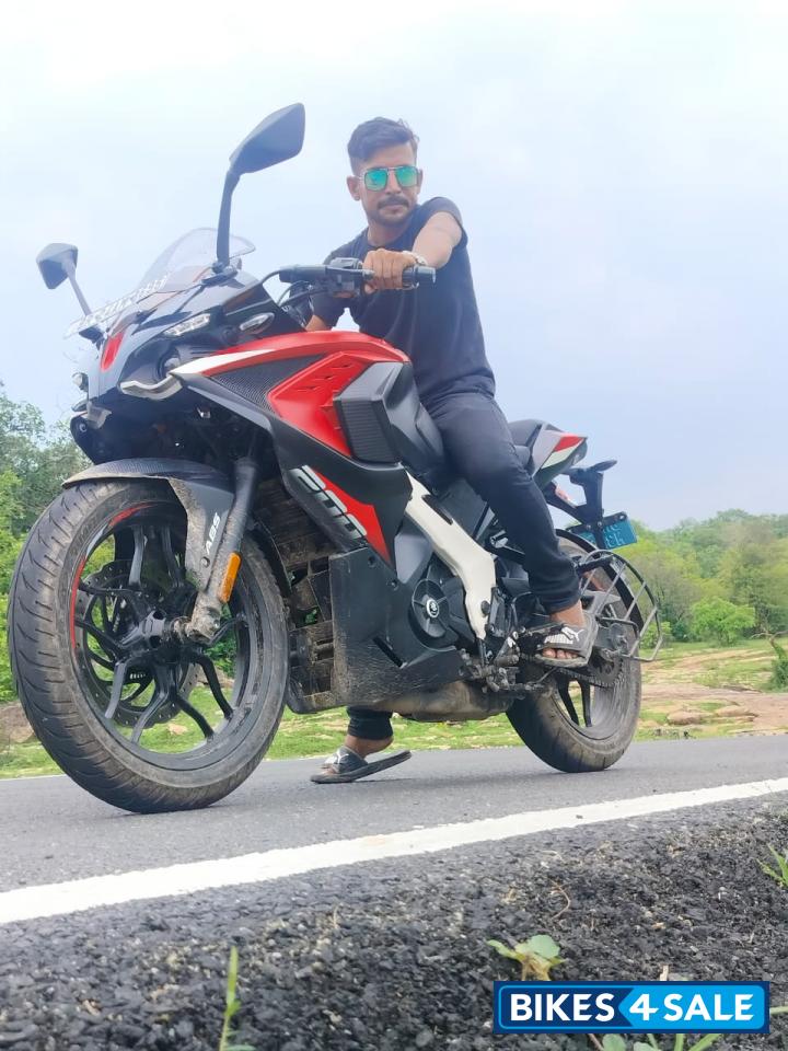 Black And Red Bajaj Pulsar RS 200 ABS