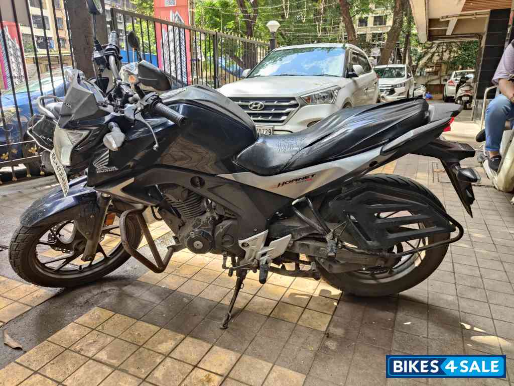 Baby Blue Honda CB Hornet 160R