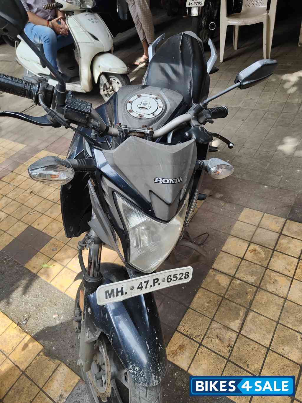 Baby Blue Honda CB Hornet 160R