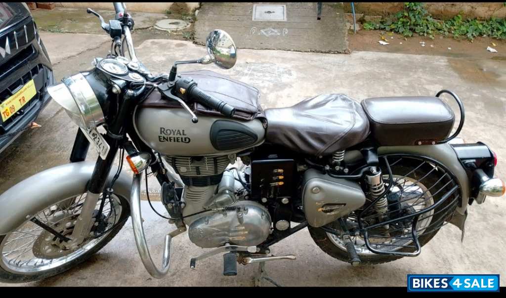 Royal Enfield Classic 350