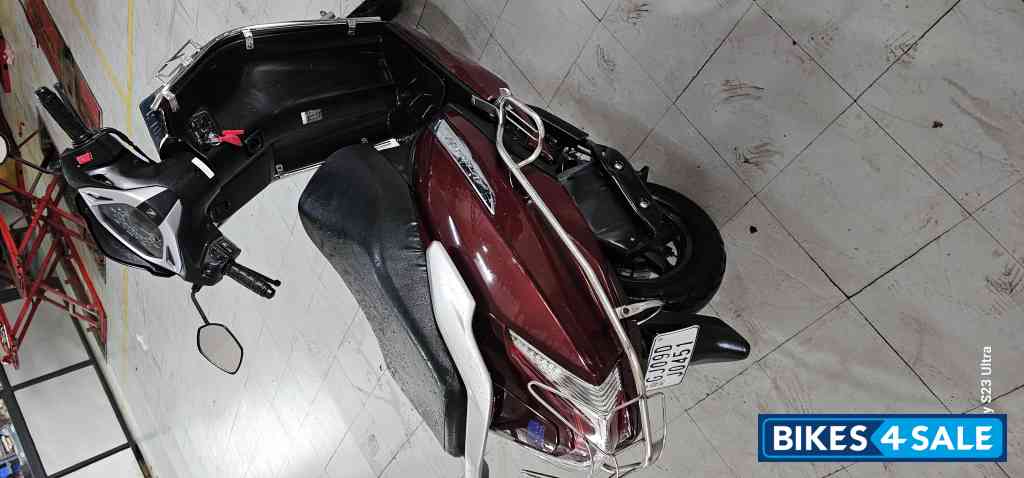 Rebel Red Honda Activa 125 BS6