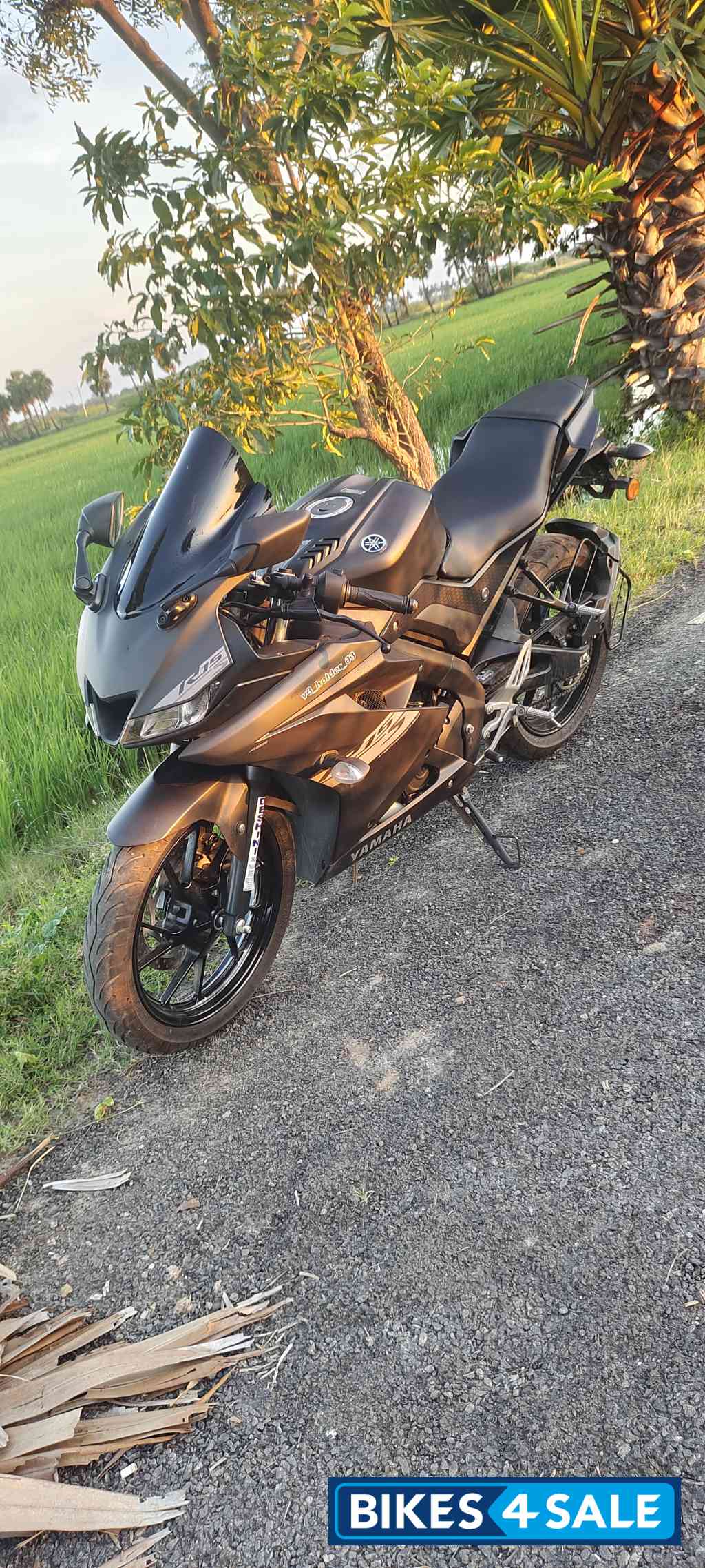 Yamaha YZF R15 S