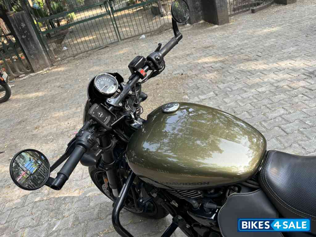 Olive Gold Harley Davidson Street Rod