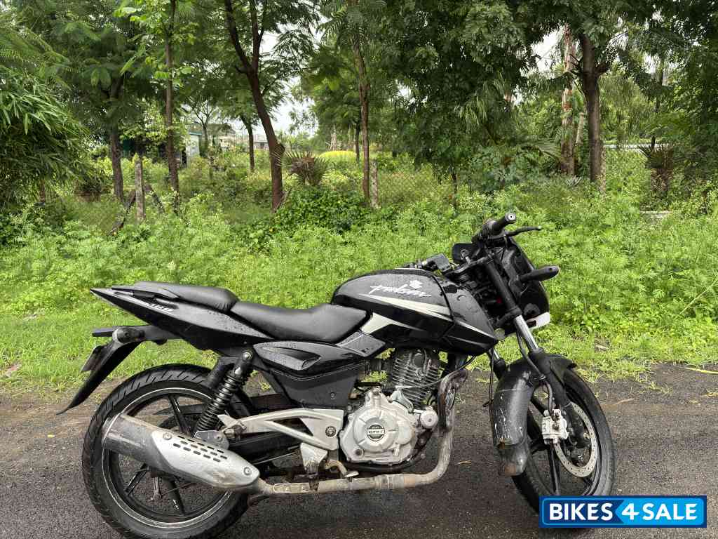 Bajaj Pulsar 180