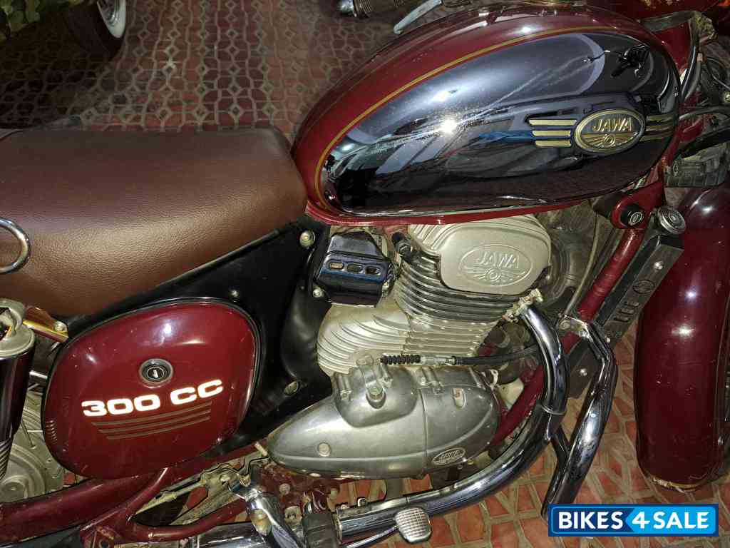 Jawa 42 Dual Channel ABS Orion Red