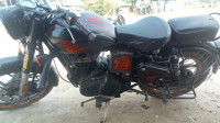 Royal Enfield Classic Stealth Black