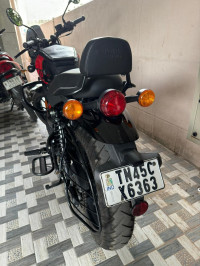 Royal Enfield Hunter 350 Metro