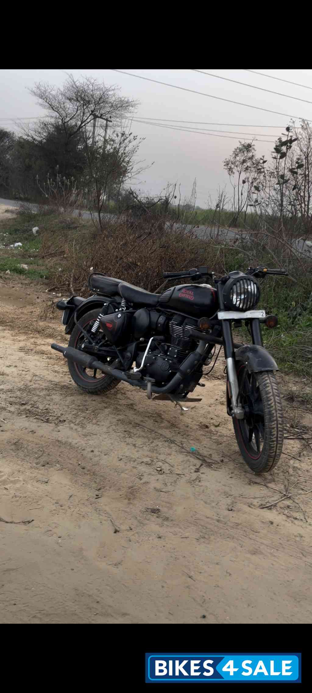 Stealth Black Royal Enfield Classic Stealth Black