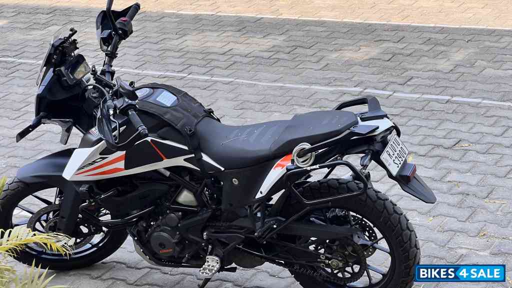 White & Orange KTM 390 Adventure