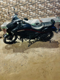 Suzuki Intruder 150 BS6