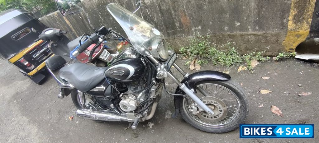 Bajaj Avenger Cruise 220