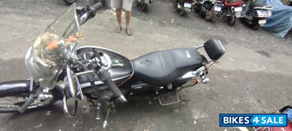 Bajaj Avenger Cruise 220