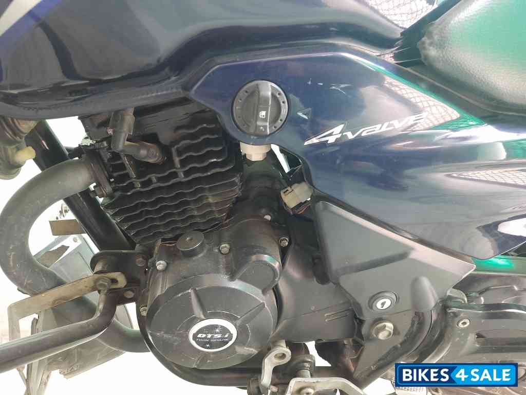 Bajaj Discover 150 S