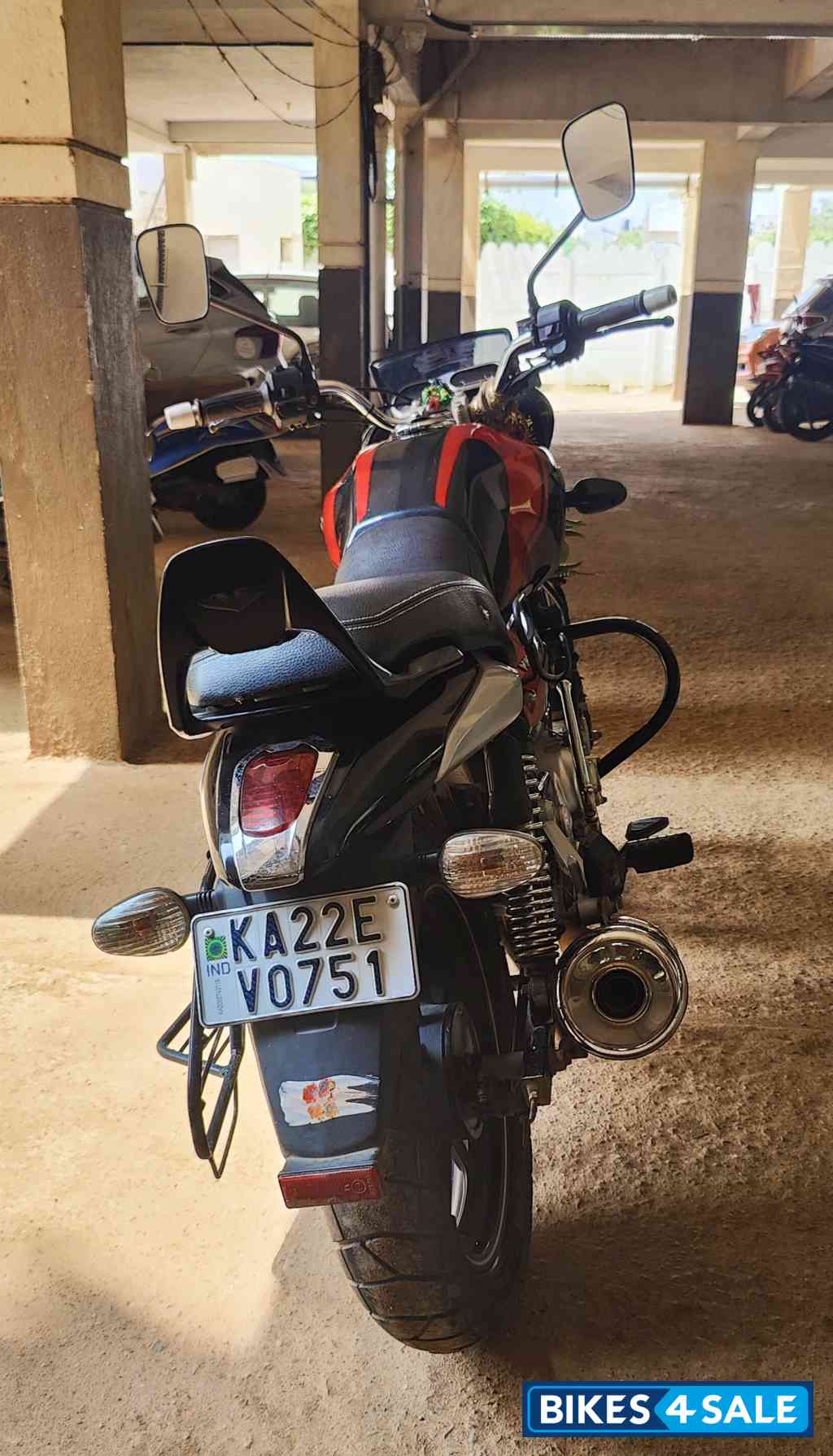 Ebony Black Bajaj V15
