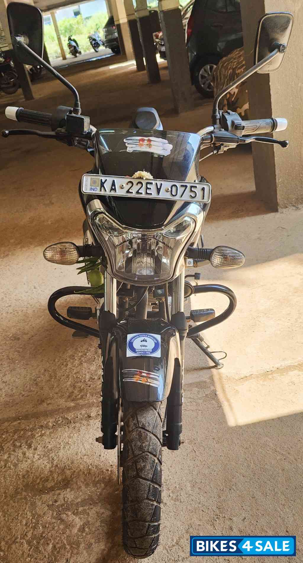 Ebony Black Bajaj V15