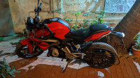 Racing Red BMW G 310 R