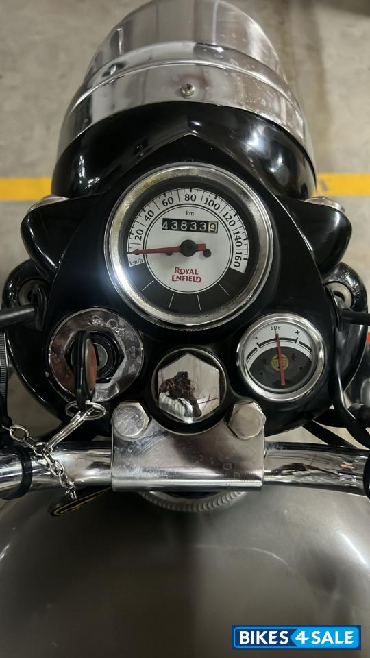 Royal Enfield Classic 350