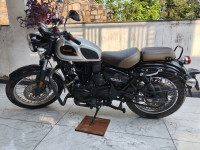 Silver Black Benelli Imperiale 400 BS6