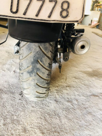 Bajaj Avenger Street 180