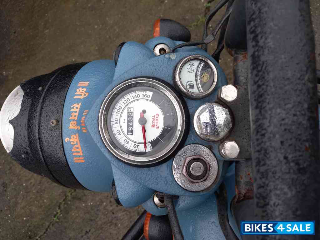 Royal Enfield Classic Signals Airborne Blue
