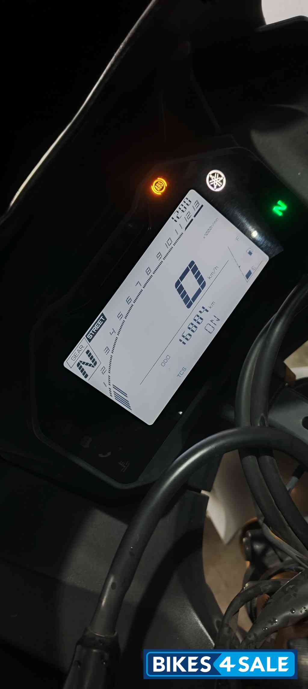 Silver Black Yamaha R15M Silver Black Yamaha R15M