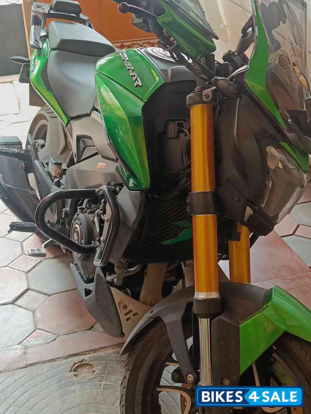 Green Bajaj Dominar 400 ABS BS6