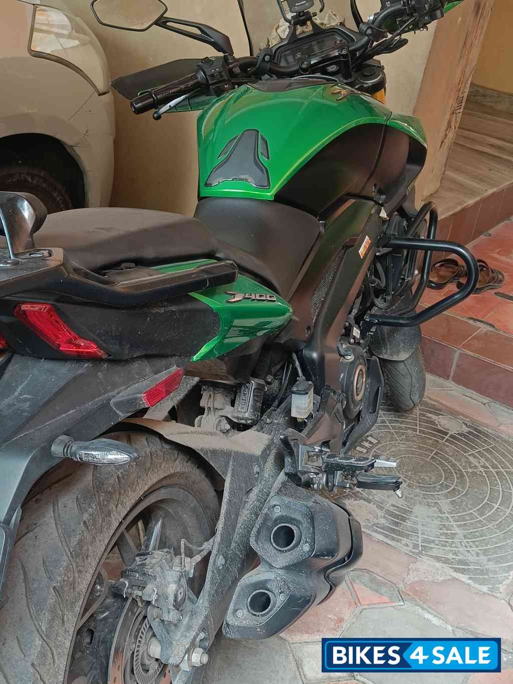 Green Bajaj Dominar 400 ABS BS6