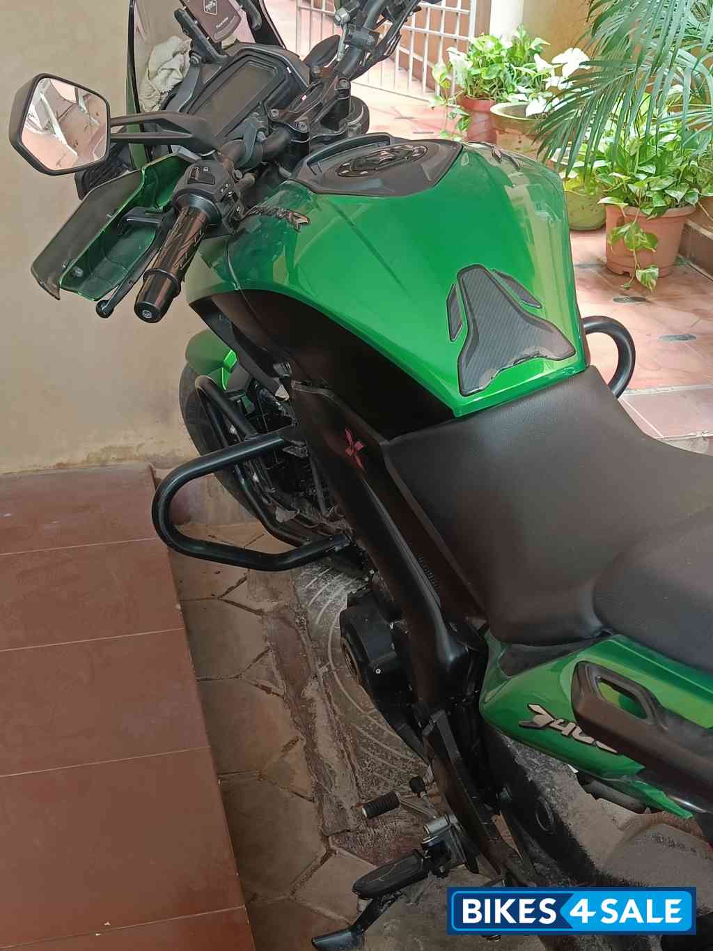 Green Bajaj Dominar 400 ABS BS6
