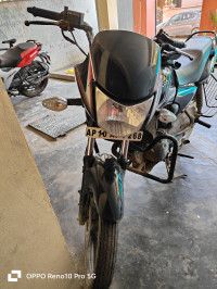 Black And Red Honda Shine 125