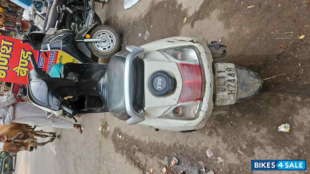 White TVS Jupiter BS6