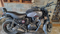 Royal Enfield Hunter 350 Metro