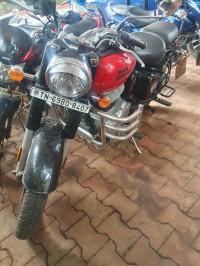 Reddidtch Red Royal Enfield Classic 350 Redditch Red