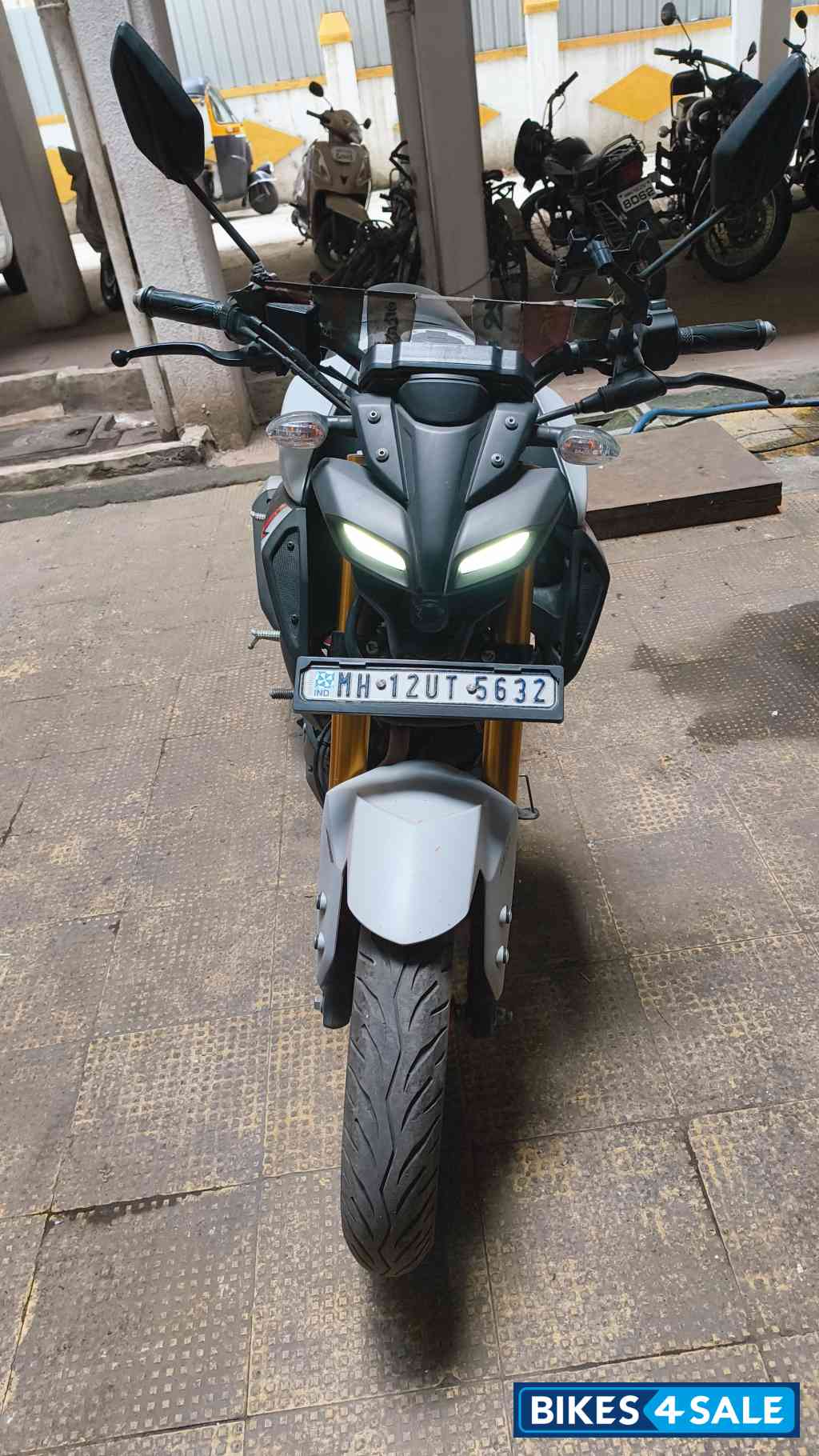 Off White Yamaha MT-15 Ver 2.0