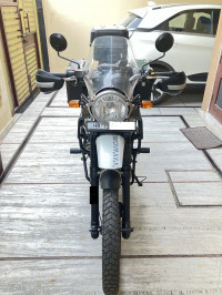 Snow White Royal Enfield Himalayan