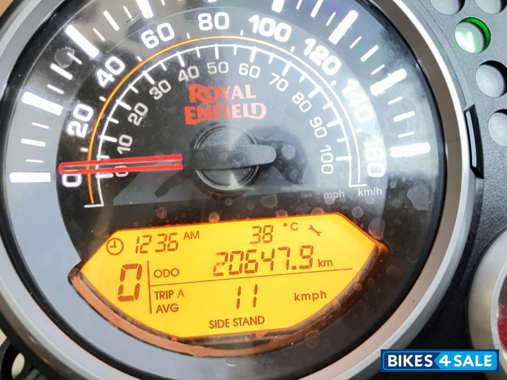 Snow White Royal Enfield Himalayan