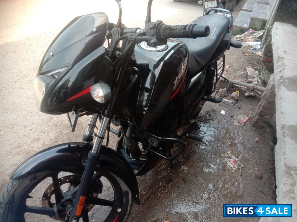 Bajaj Pulsar 150 BS6 Bajaj Pulsar 150 BS6