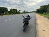 Yamaha R15 V4