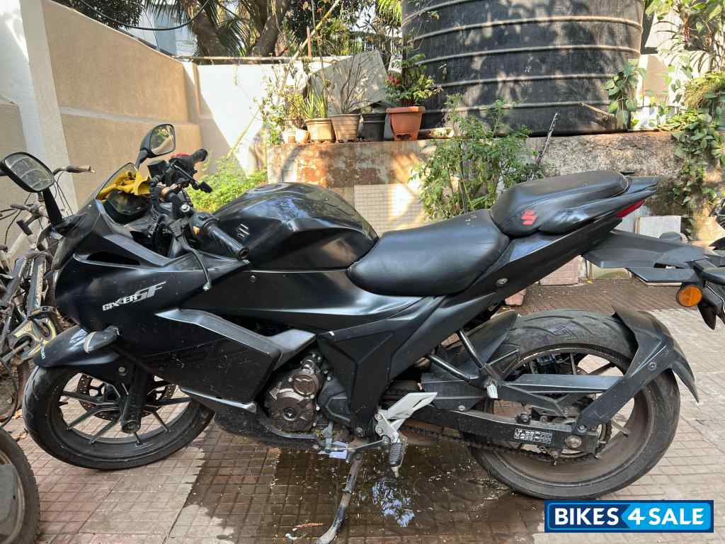 Suzuki Gixxer SF 250