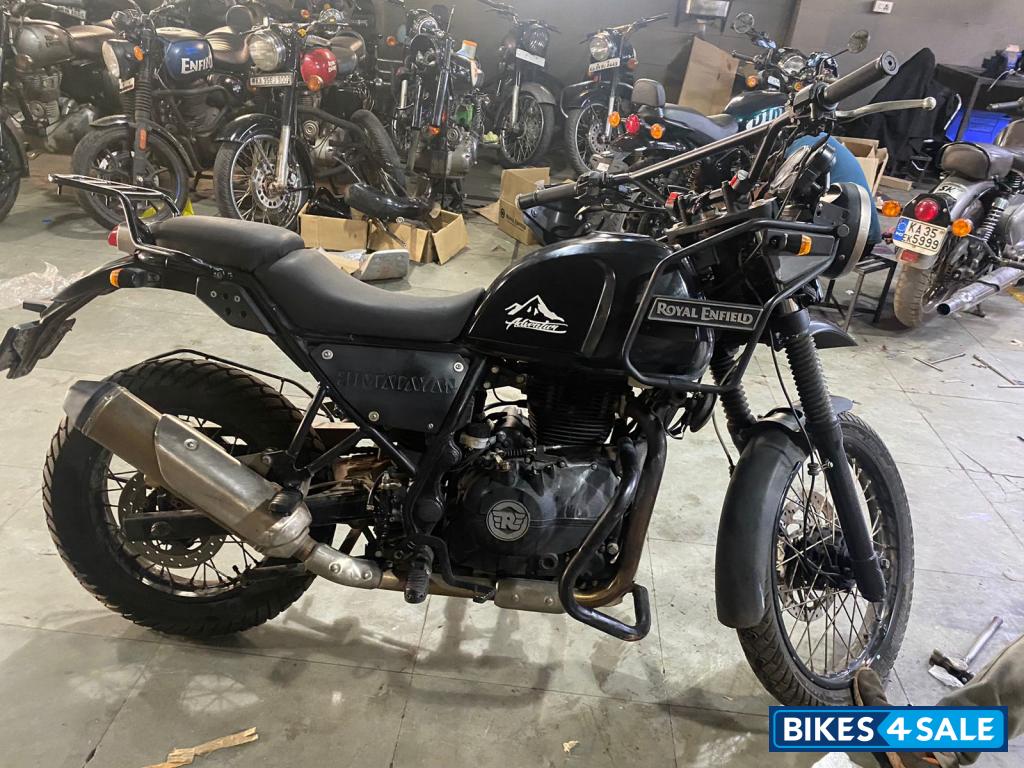 Balck Royal Enfield Himalayan Balck Royal Enfield Himalayan