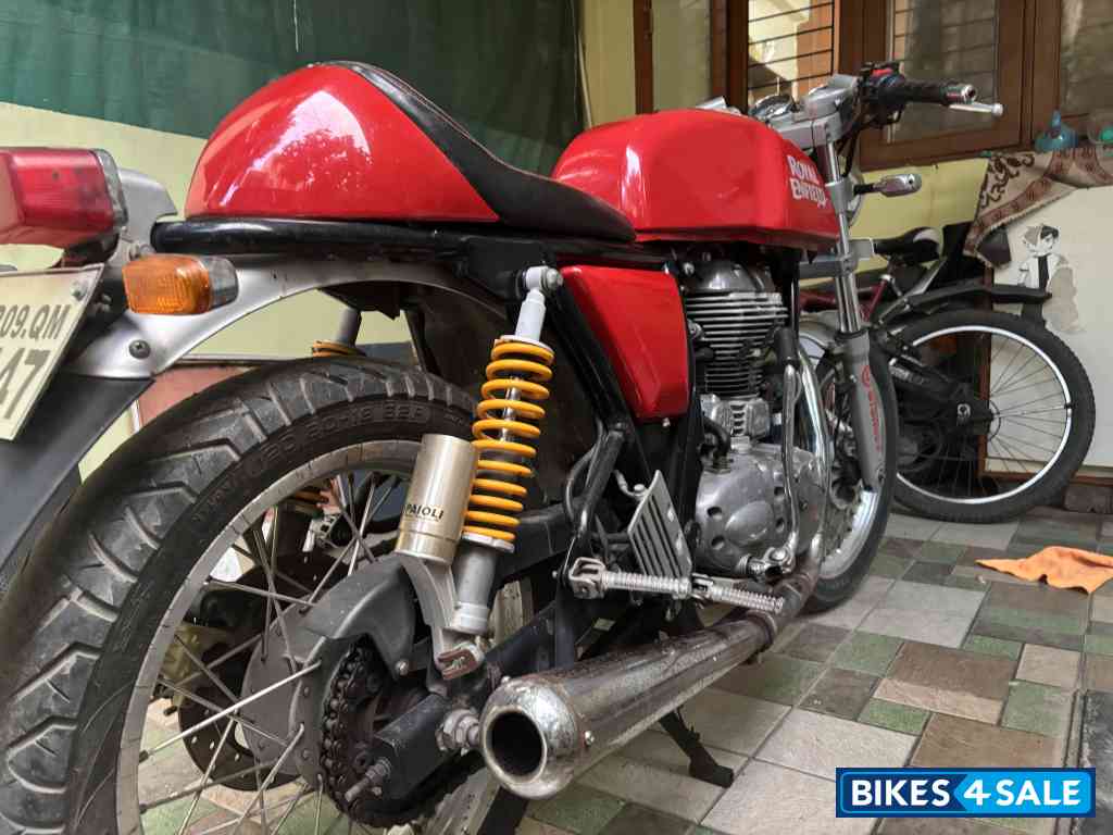 Red Royal Enfield Continental GT 535