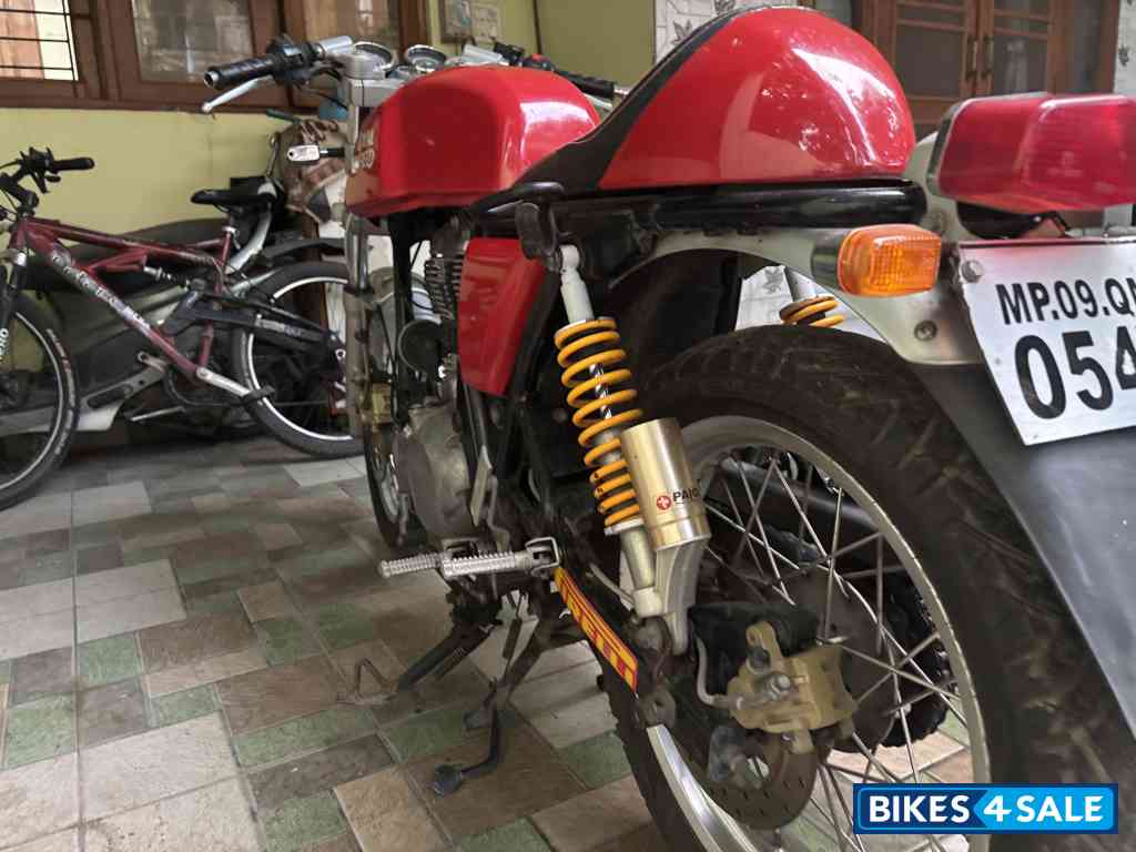 Red Royal Enfield Continental GT 535