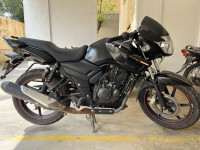 Black TVS Apache RTR 160