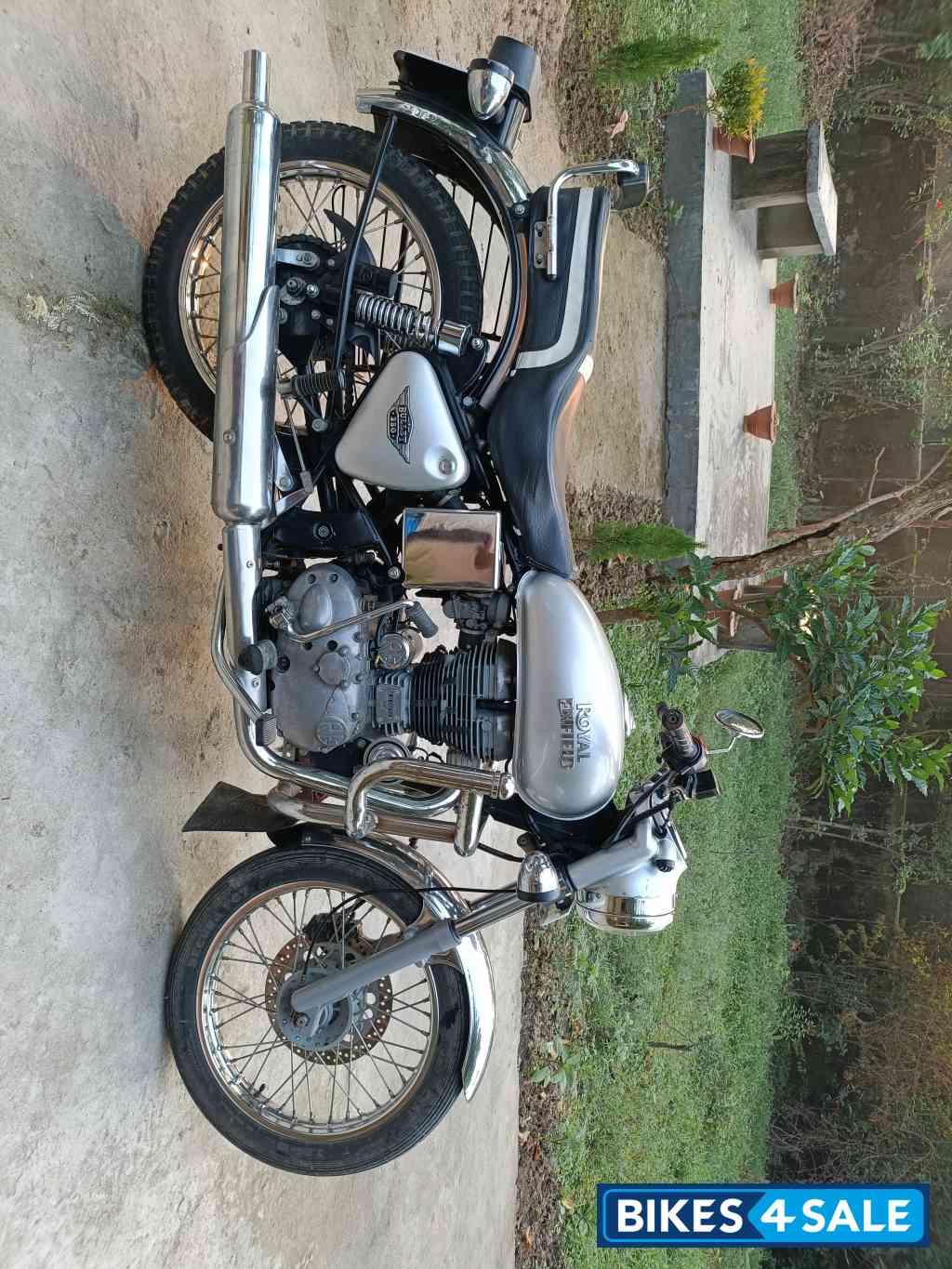 Silver Royal Enfield Bullet 350 ES