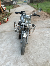 Silver Royal Enfield Bullet 350 ES