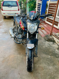 Black Yamaha FZ16