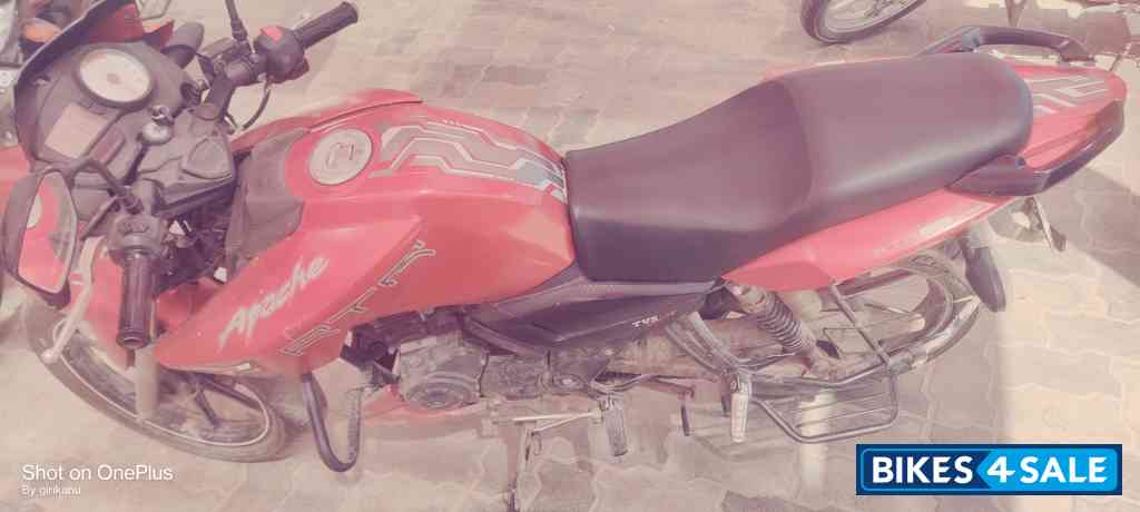 TVS Apache RTR 180 BS6