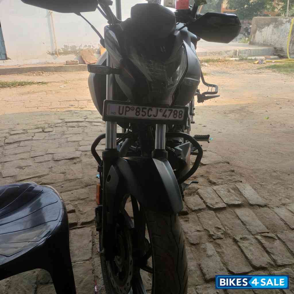 Hero Xtreme 160R Stealth Edition